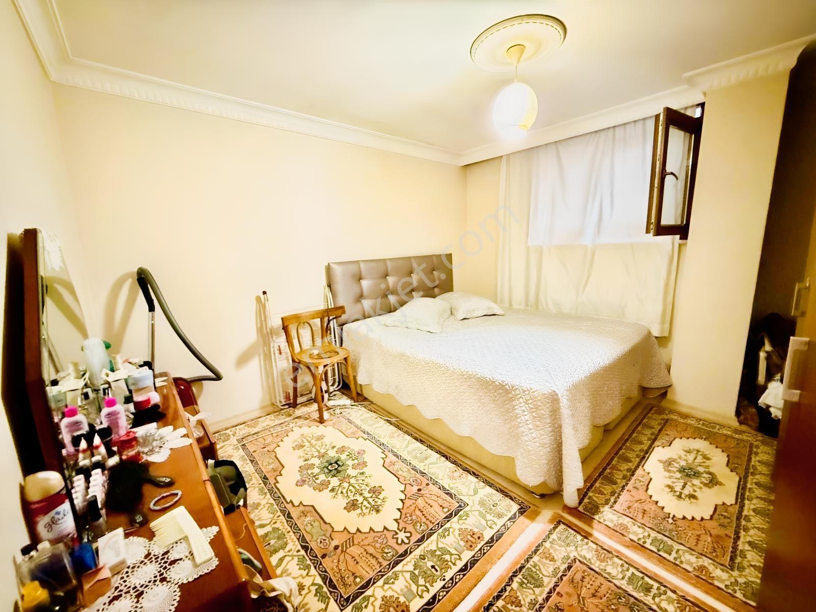 Küçükcekmwcw Merkezde Yeni Binada Satılık Daire — fotoğraf 6