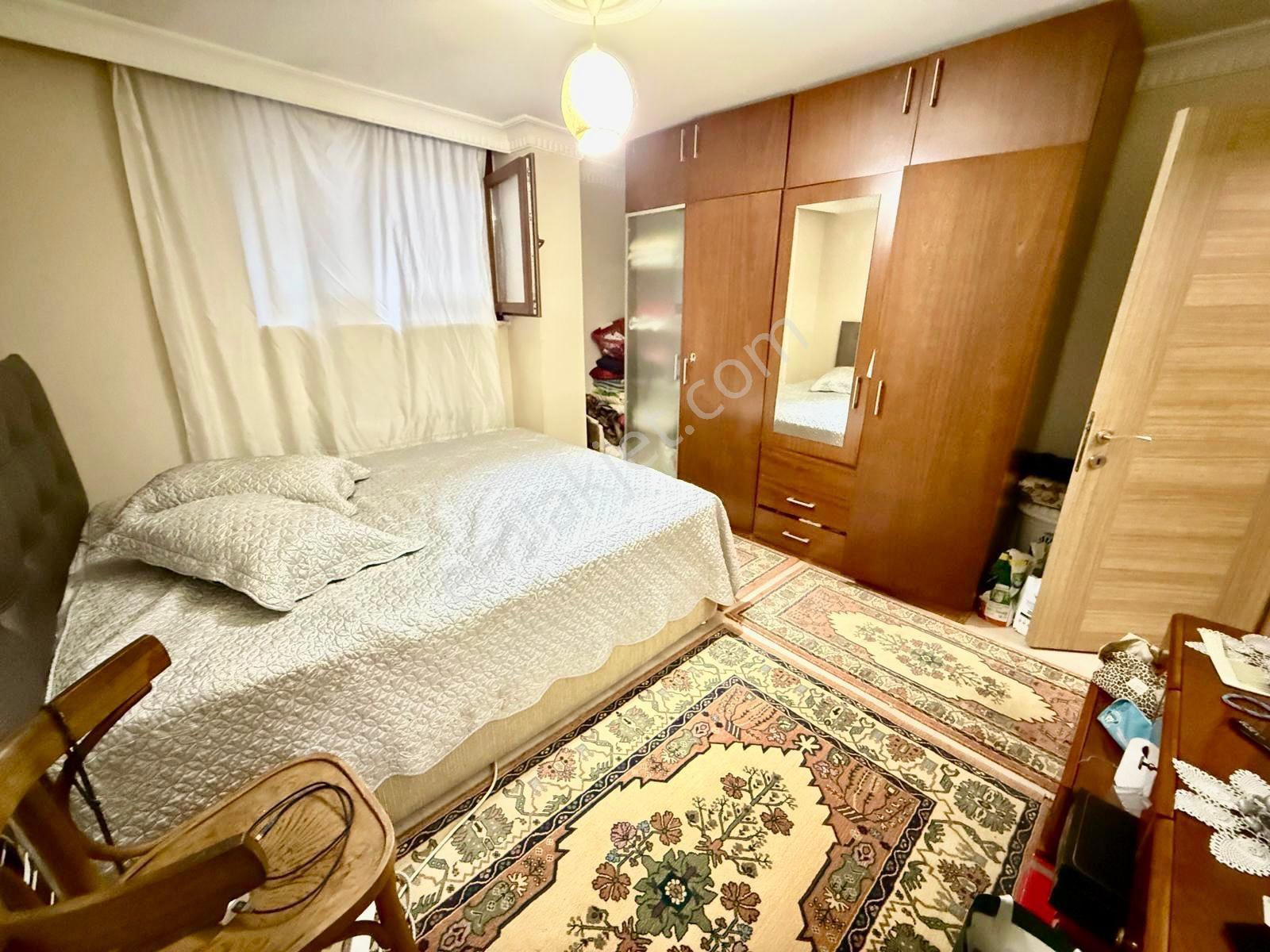 Küçükcekmwcw Merkezde Yeni Binada Satılık Daire — fotoğraf 8