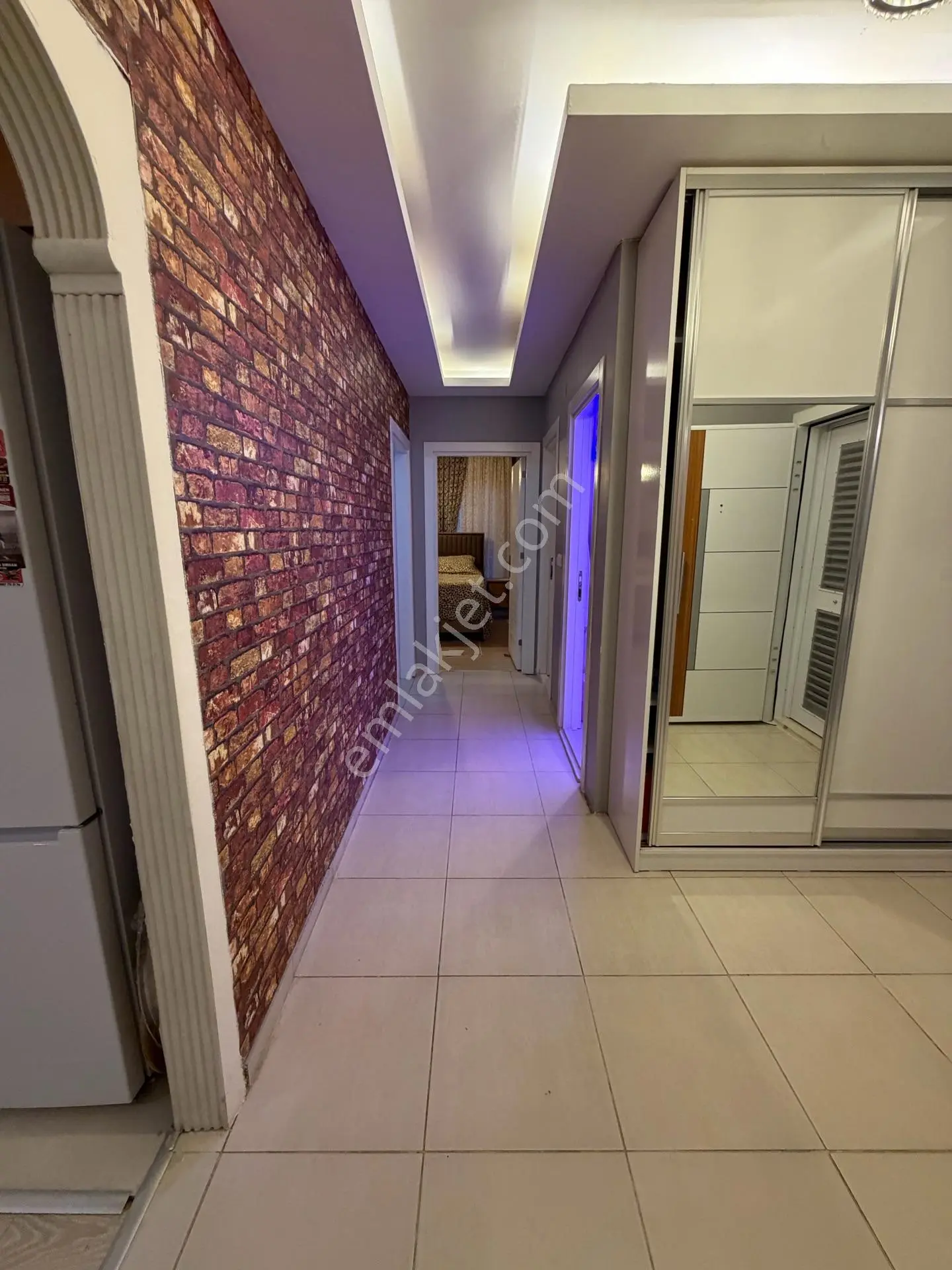 Gültepe Migros Civarı 3+1 Hasarsız Kombili Cam Balkonlu İçi Yapılı Masrafsız — fotoğraf 2