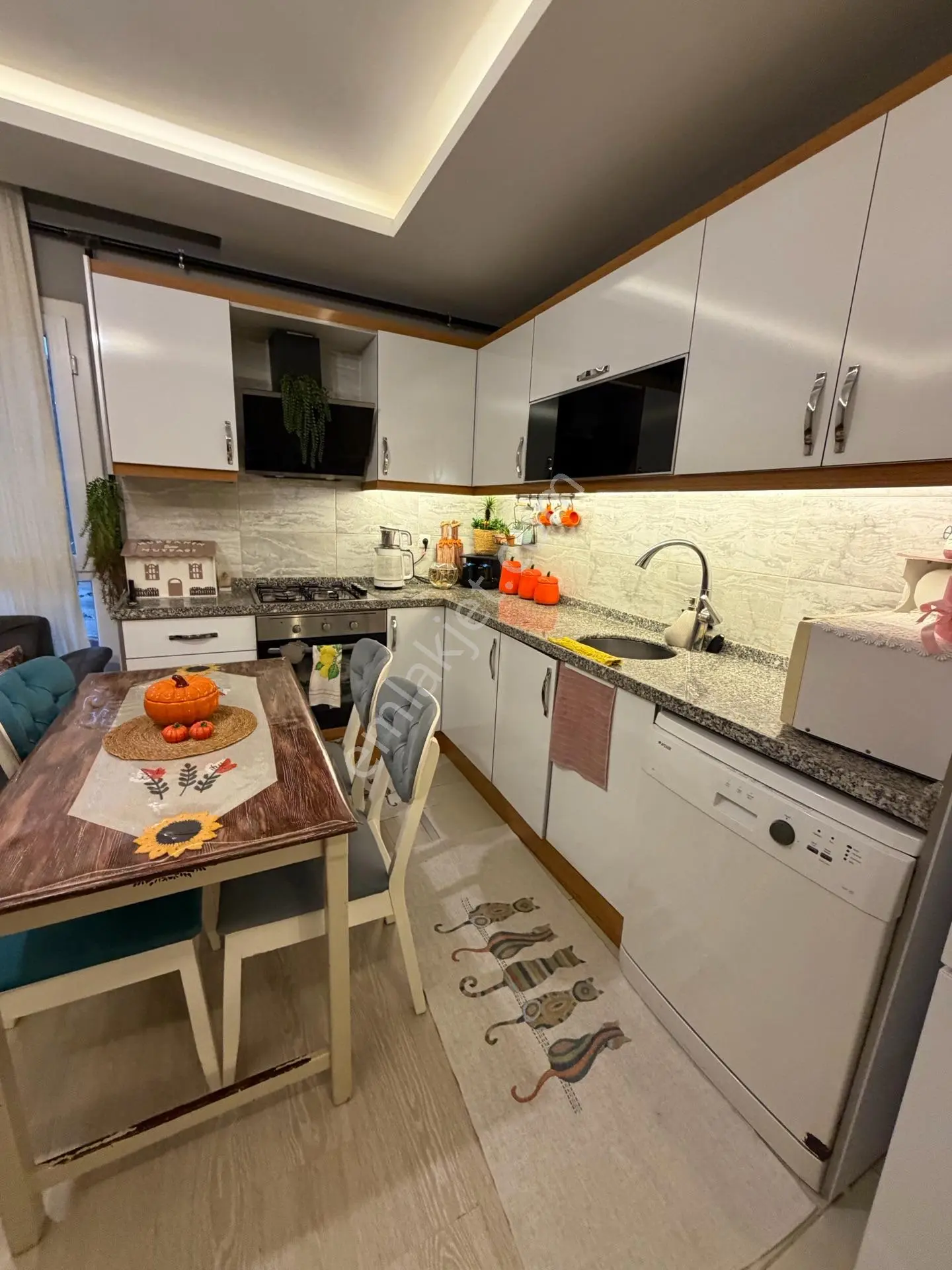 Gültepe Migros Civarı 3+1 Hasarsız Kombili Cam Balkonlu İçi Yapılı Masrafsız — fotoğraf 8