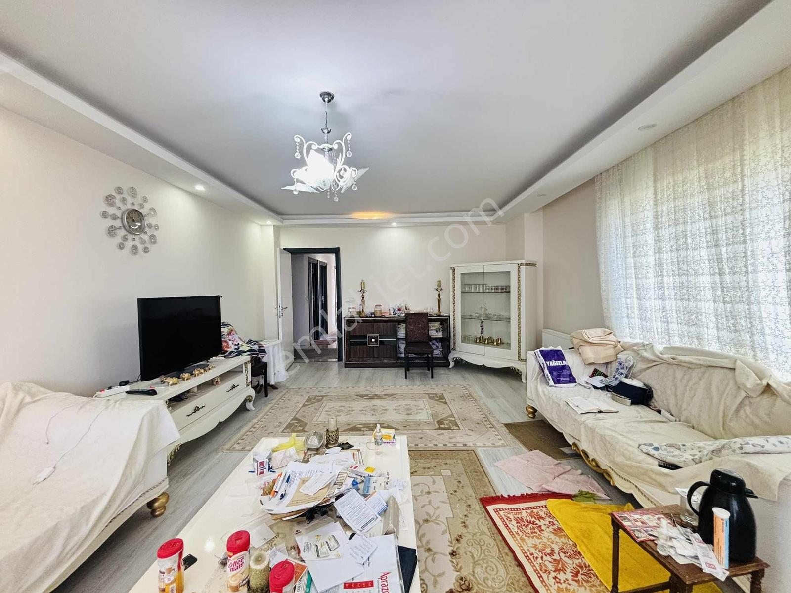 Güven'den 7/24 Güvenlikli Sitede Çift Balkon Ve Ebv. Banyolu 3+1 — fotoğraf 5