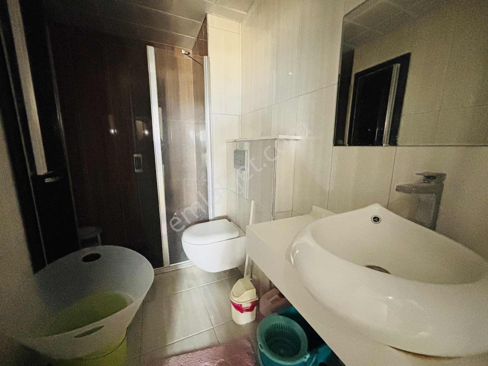 Güven'den 7/24 Güvenlikli Sitede Çift Balkon Ve Ebv. Banyolu 3+1 — fotoğraf 19