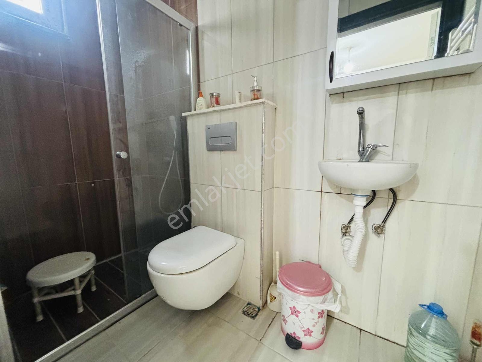 Güven'den 7/24 Güvenlikli Sitede Çift Balkon Ve Ebv. Banyolu 3+1 — fotoğraf 20