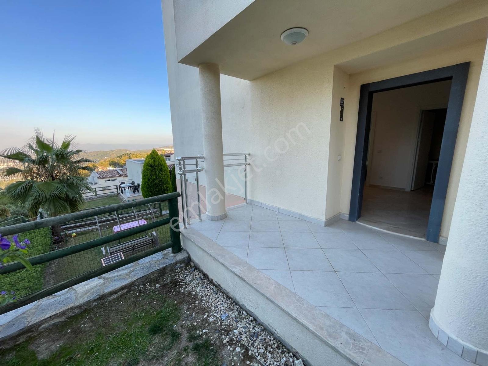 Kuşadası Golf Resortta Bahçe Kullanımlı 2+1 Eşyalı Daire — fotoğraf 12
