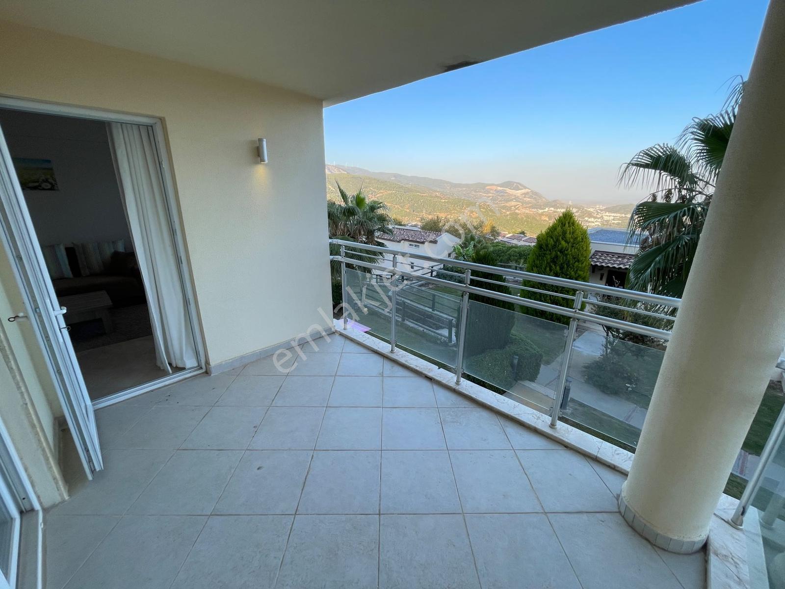 Kuşadası Golf Resortta Bahçe Kullanımlı 2+1 Eşyalı Daire — fotoğraf 27