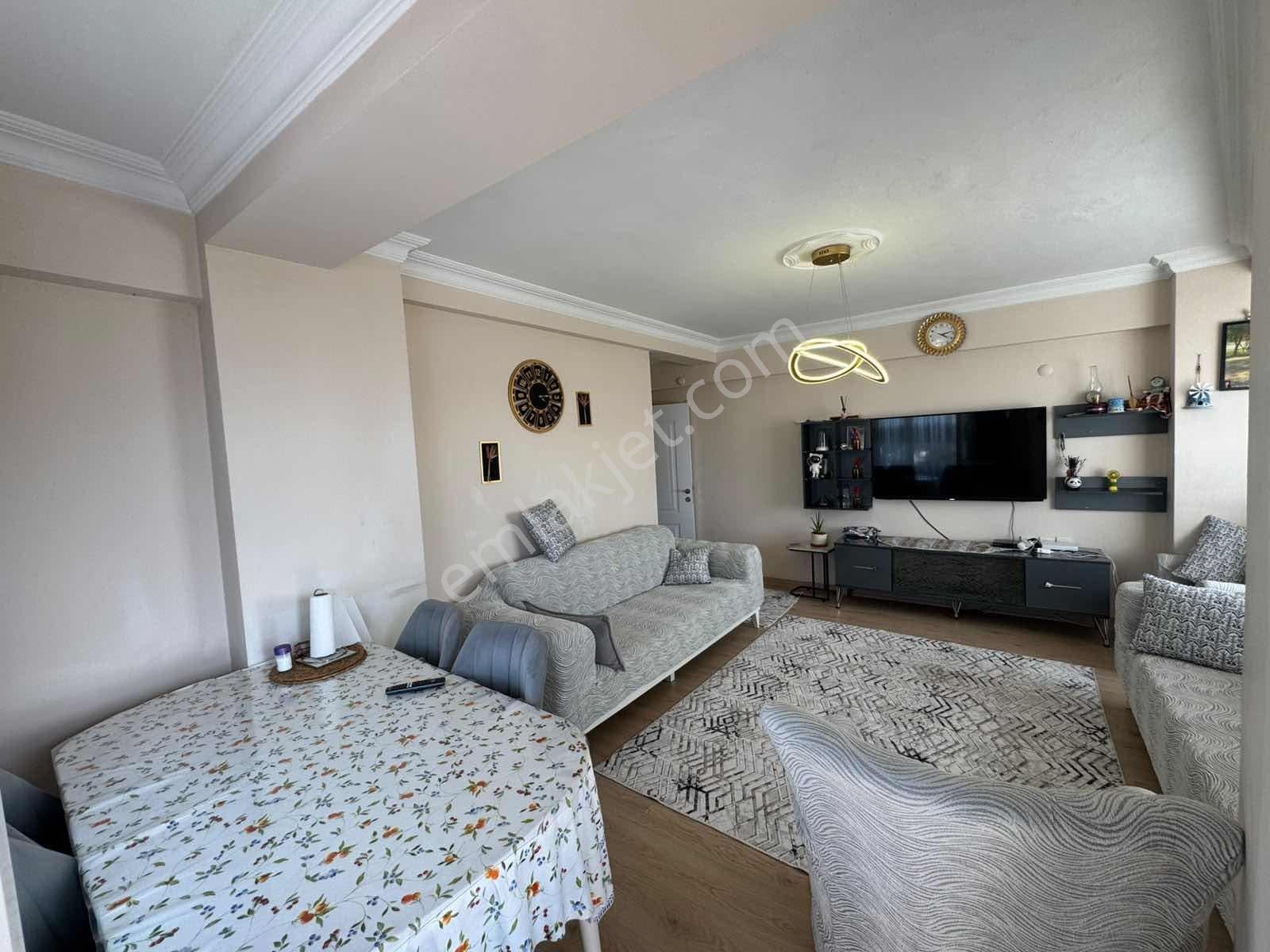 Mercan Emlak'tan Gazi Mah. 4+2 Tavanı Yüksek 200 M2 Dubleks — fotoğraf 6