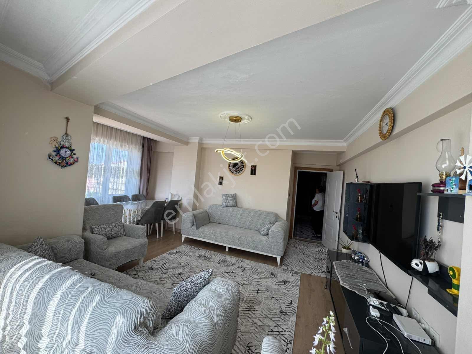 Mercan Emlak'tan Gazi Mah. 4+2 Tavanı Yüksek 200 M2 Dubleks — fotoğraf 8