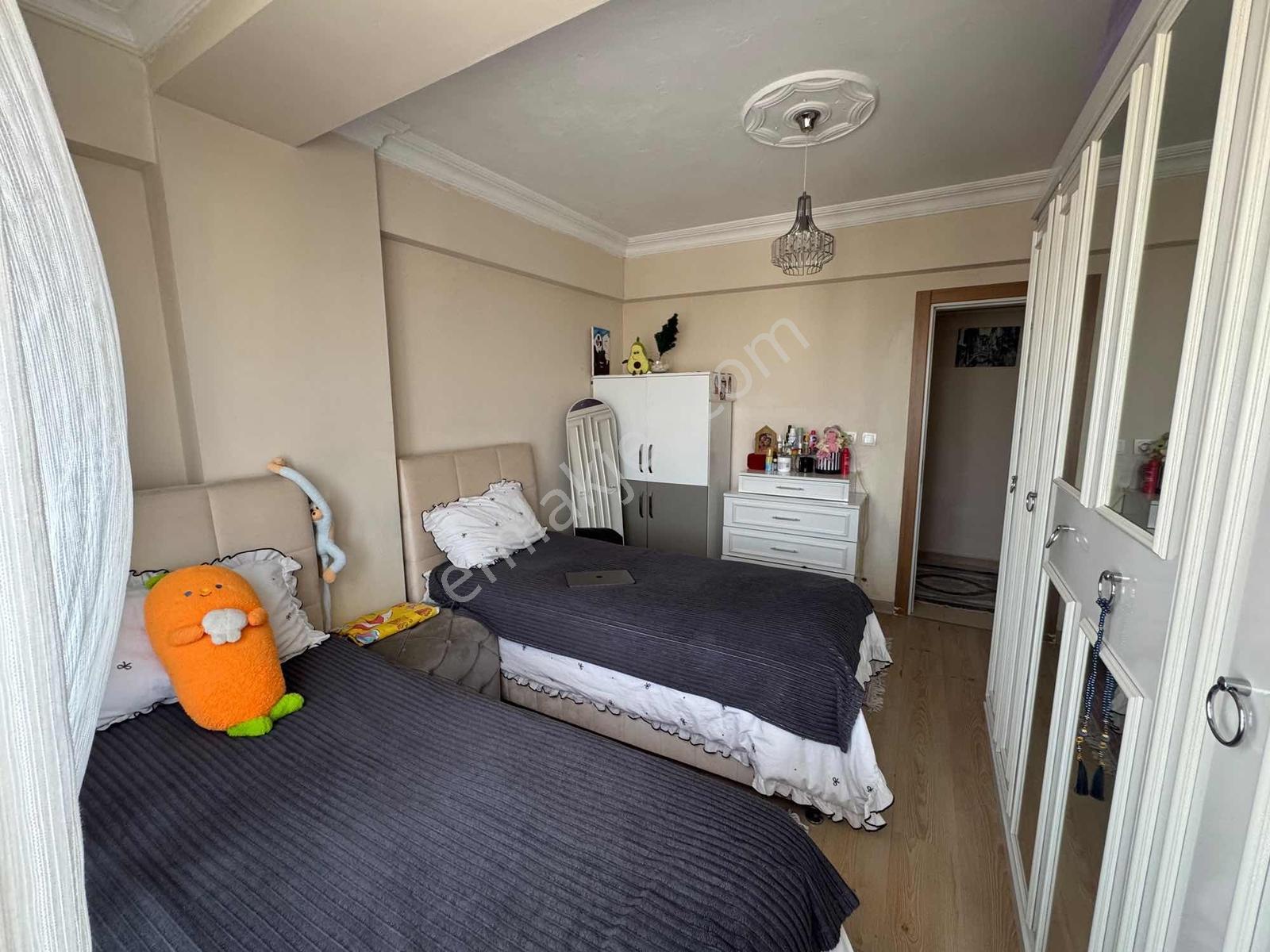 Mercan Emlak'tan Gazi Mah. 4+2 Tavanı Yüksek 200 M2 Dubleks — fotoğraf 21