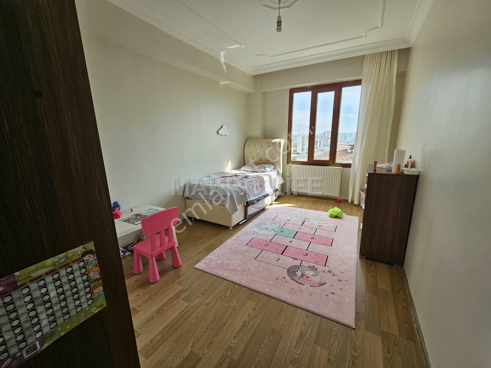 Üçkuyularda Geniş 4+1 Satılık Fırsat Daire — fotoğraf 23