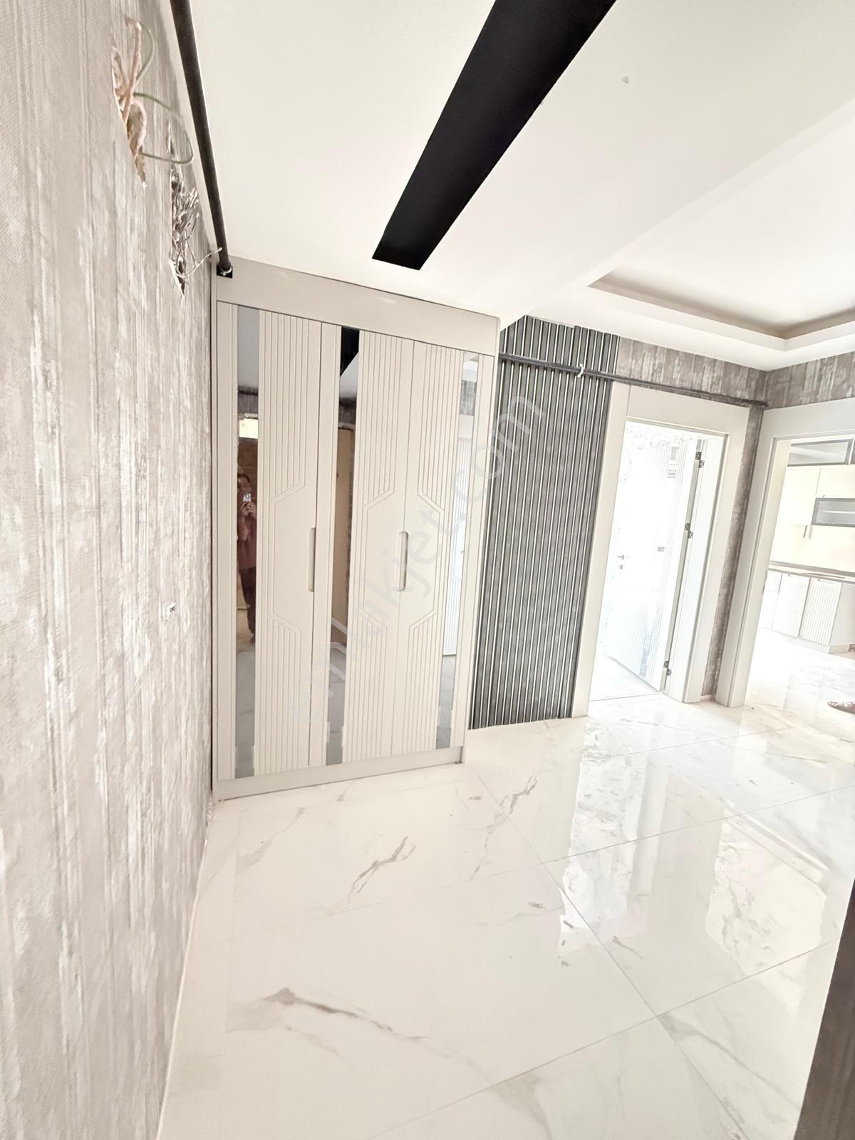 Beykent 1.etapta Satılık Ultra Lüx Sıfır 2+1 Daire — fotoğraf 3