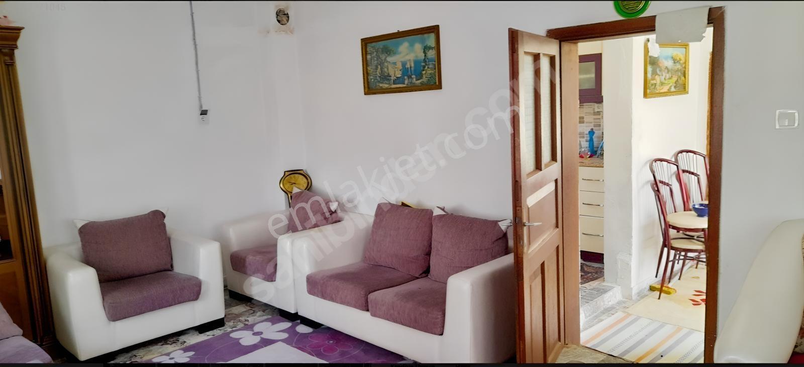 Niğde Altunhisar İstiklal Mh. Satılık 1+1 Avlulu Kargir Ev — fotoğraf 5