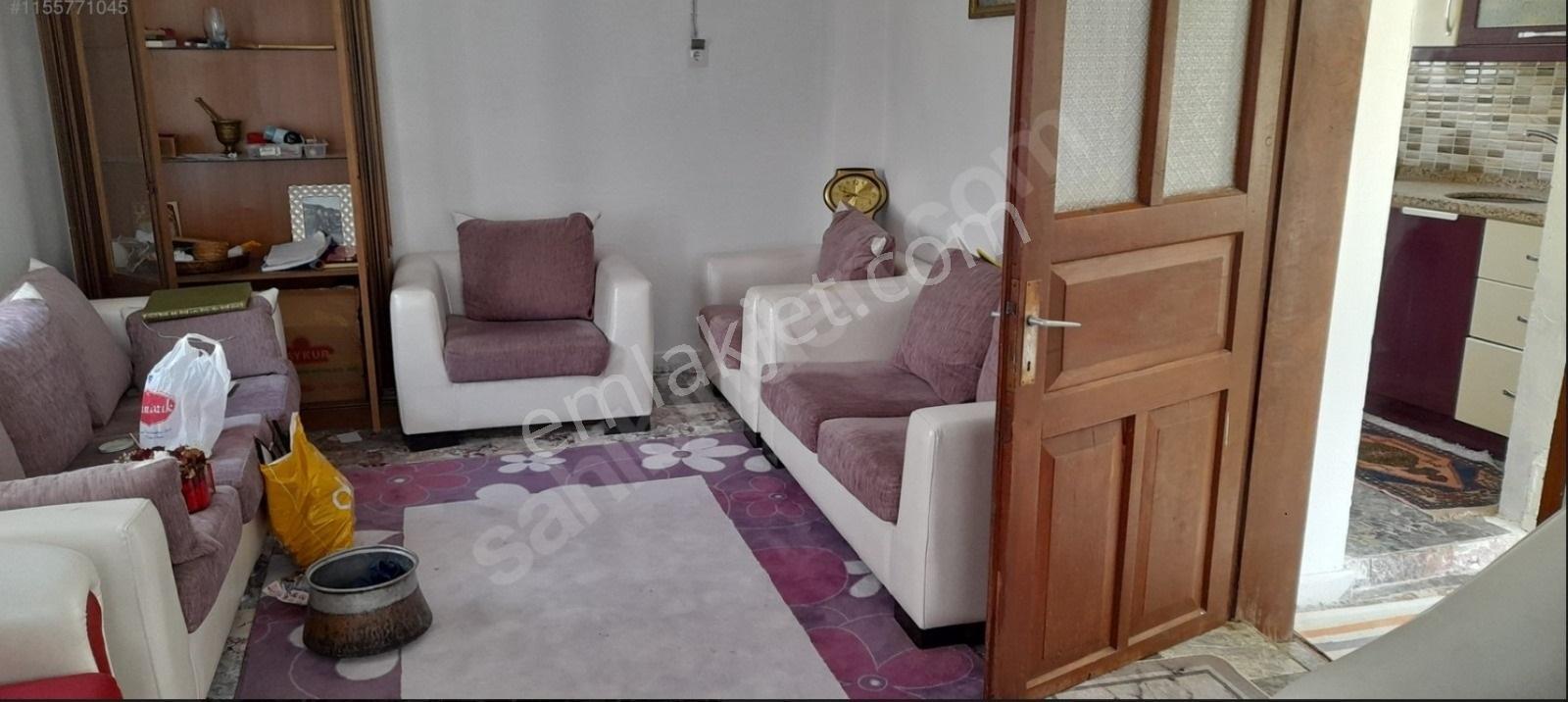 Niğde Altunhisar İstiklal Mh. Satılık 1+1 Avlulu Kargir Ev — fotoğraf 8