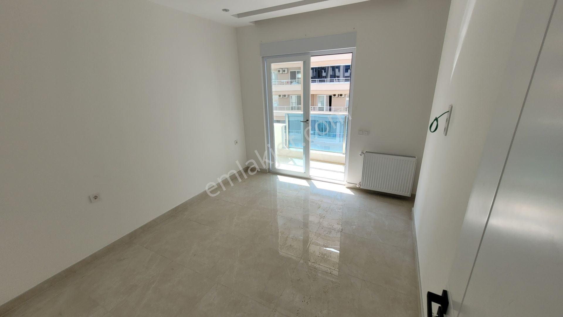Alanya Mahmutlar Ultra Lüx Kompleks Satılık 2+1 Daire — fotoğraf 11