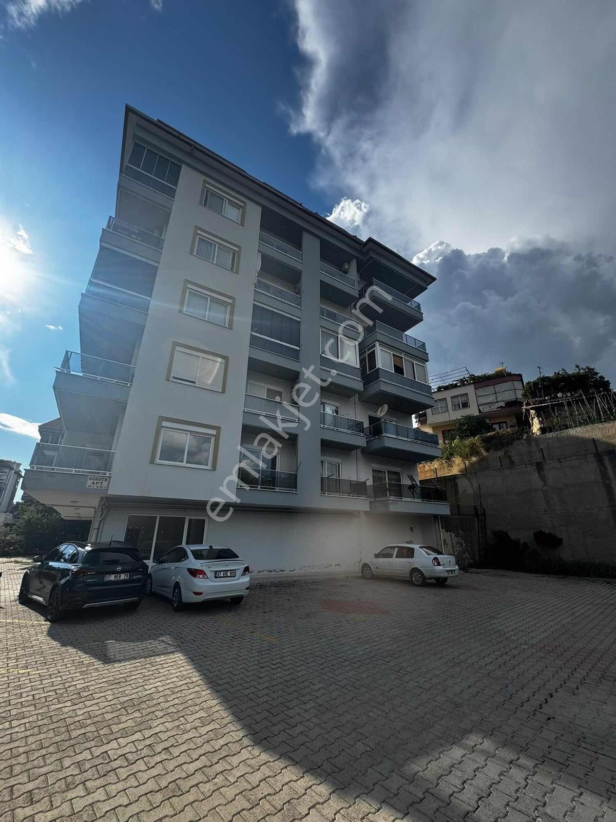 Alanya Çıplaklı Mah Satılık 2+1 Ayrı Mutfak