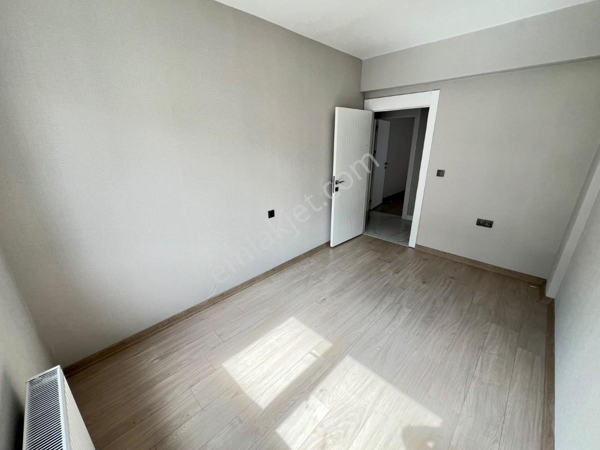 Sincan Plevne Mah 2+1 Ara Katta Asansörlü Sıfır Satılık Daire — fotoğraf 9