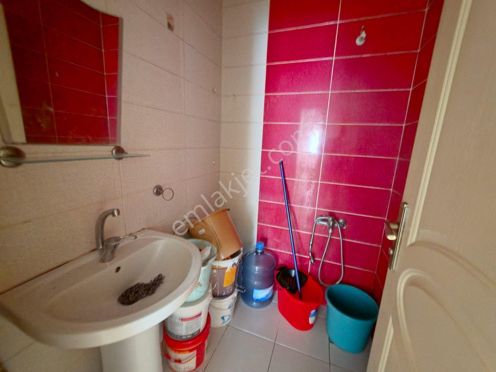 Yüce'den Merkez'de 2+1 Fen Liesine Çok Yakın Merkezi Konumda Daire Fırsatı — fotoğraf 24