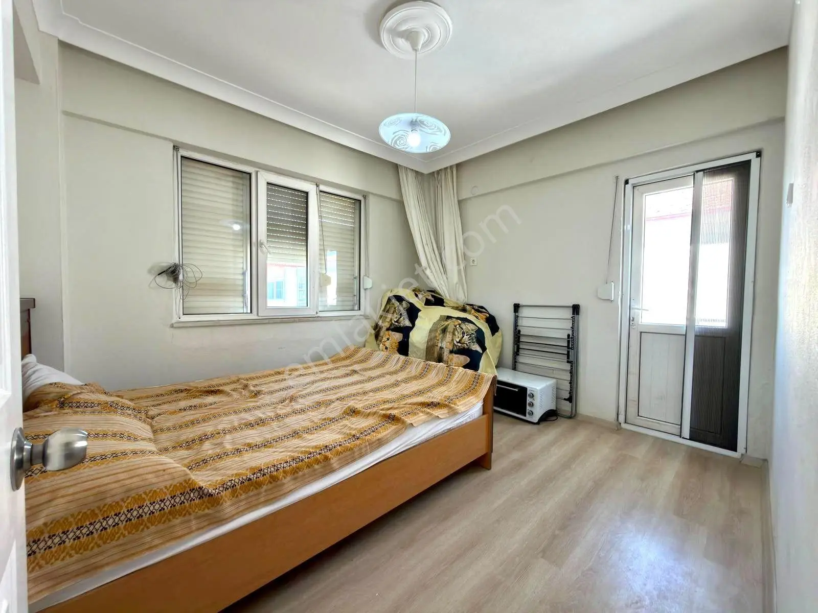 Referans'tan Akçay Merkez'de Denize 200 Metre Ön Cephe Eşyalı 2+1 Daire — fotoğraf 15