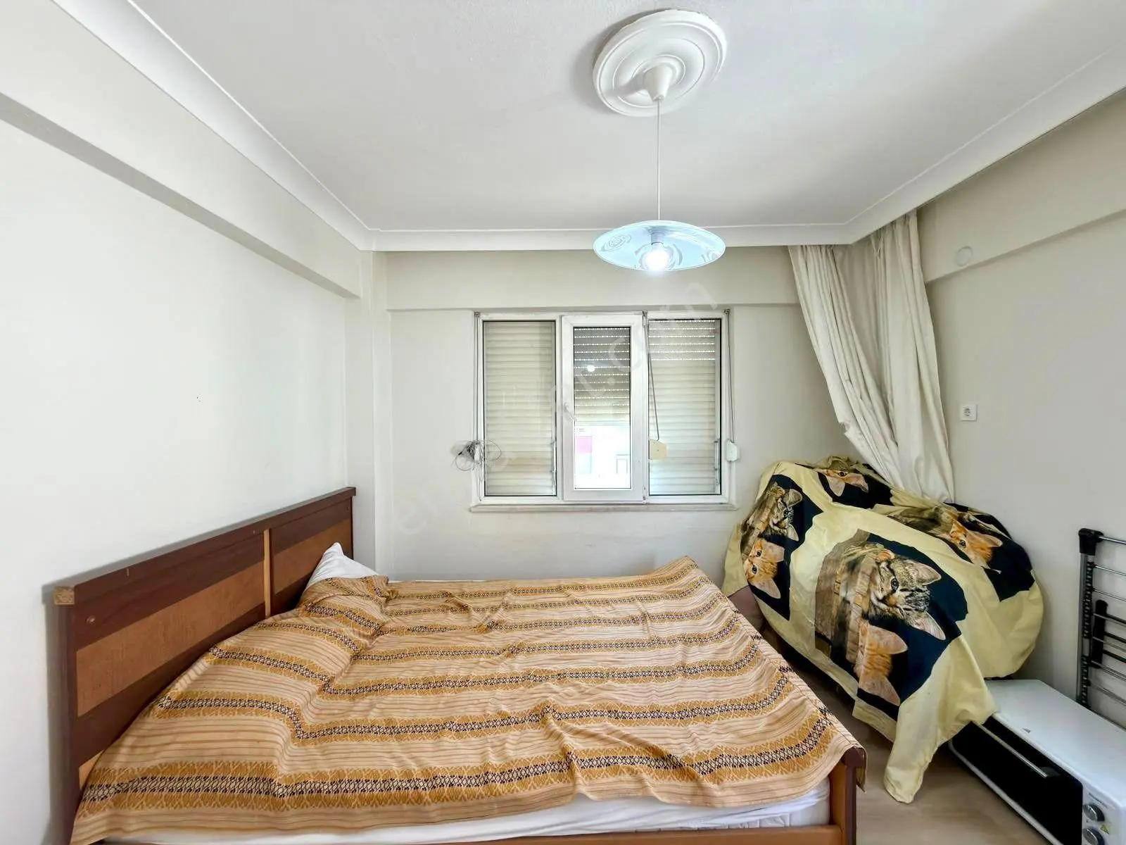 Referans'tan Akçay Merkez'de Denize 200 Metre Ön Cephe Eşyalı 2+1 Daire — fotoğraf 16