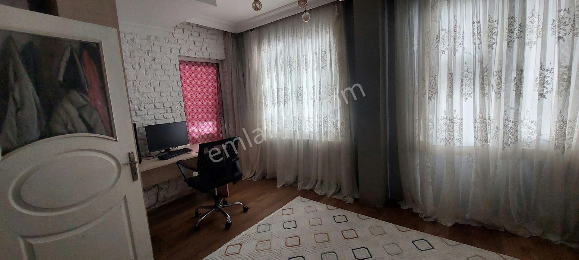 Toprak Emlaktan Ank Keçiören Aktepe Mah De 3+1 Ters Dublex Daire — fotoğraf 10