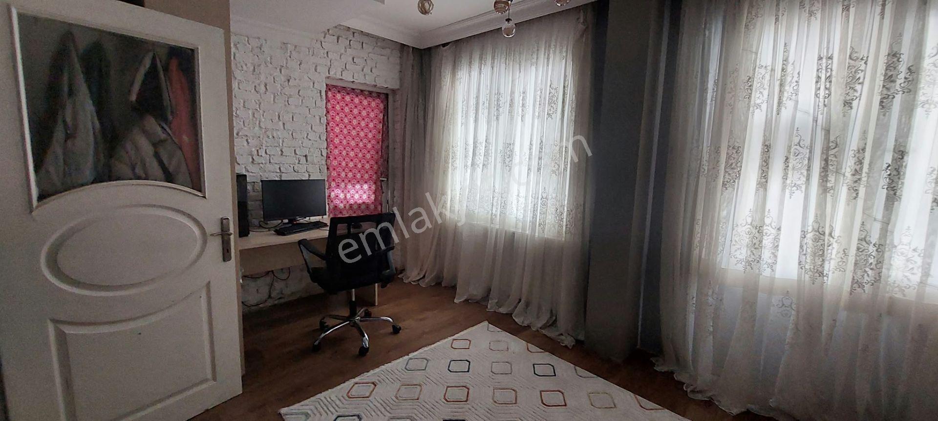 Toprak Emlaktan Ank Keçiören Aktepe Mah De 3+1 Ters Dublex Daire — fotoğraf 11