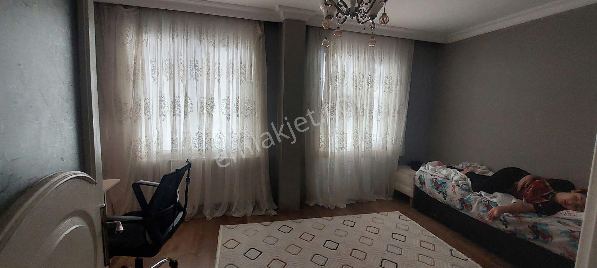 Toprak Emlaktan Ank Keçiören Aktepe Mah De 3+1 Ters Dublex Daire — fotoğraf 17