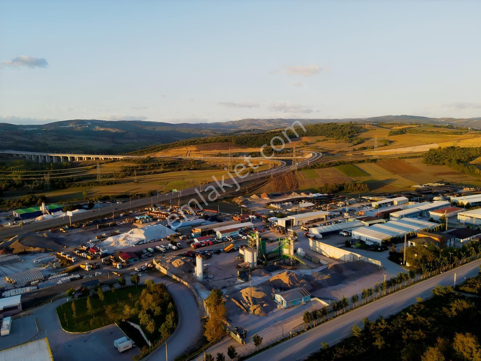 İzmit Karadenizliler Mahallesinde 252 M² Köşe Parsel Ticari Y — fotoğraf 25