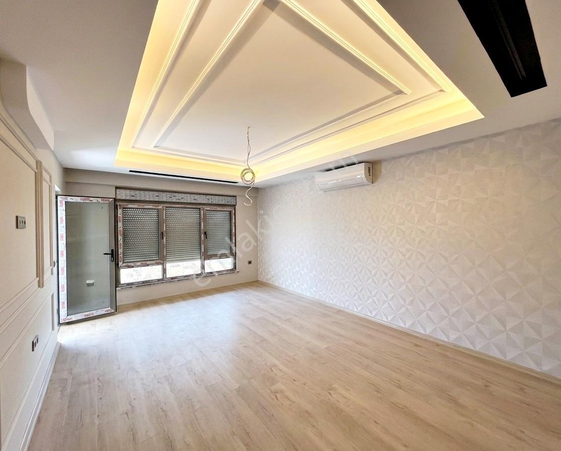 Göktürk'te Yerden Isıtma Şık Tasarım Geniş Balkon Lüx2.5+1 Daire — fotoğraf 11