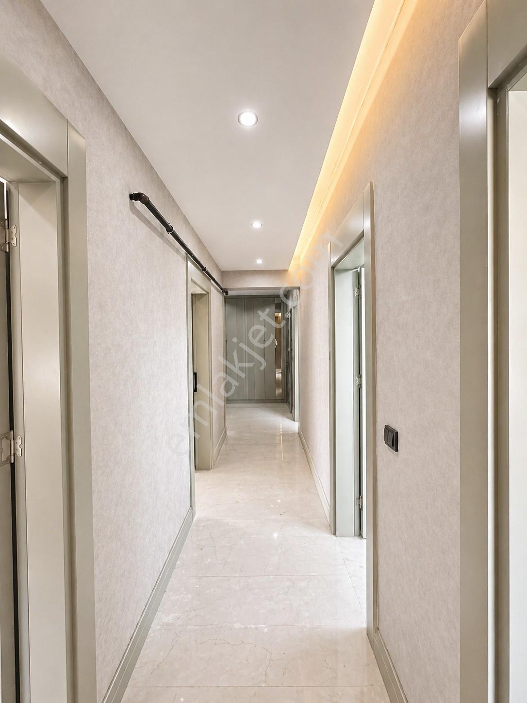 Göktürk'te Yerden Isıtma Şık Tasarım Geniş Balkon Lüx2.5+1 Daire — fotoğraf 21