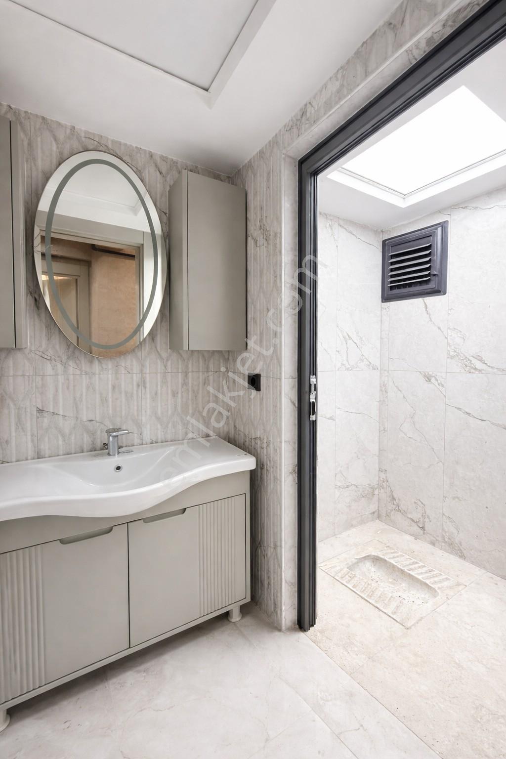 Göktürk'te Yerden Isıtma Şık Tasarım Geniş Balkon Lüx2.5+1 Daire — fotoğraf 23