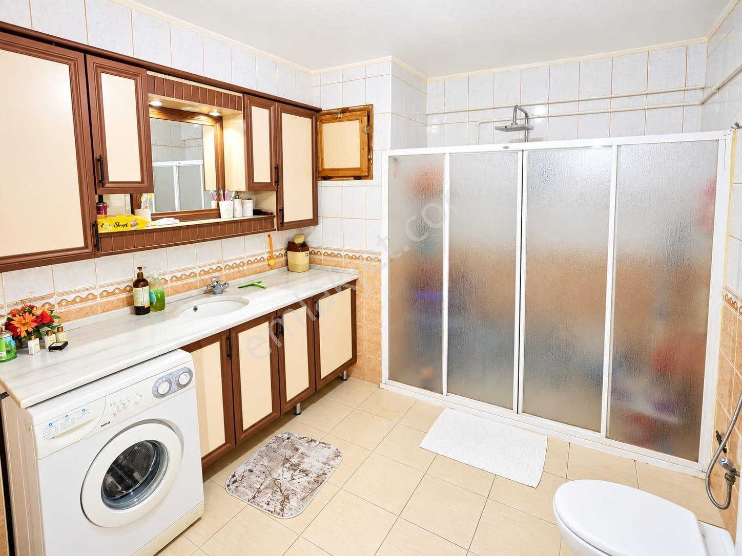 Sm Emlaktan Saray Fatih Mah 3+1 Geniş Ferah 185 M2 Satılıkdaire — fotoğraf 13