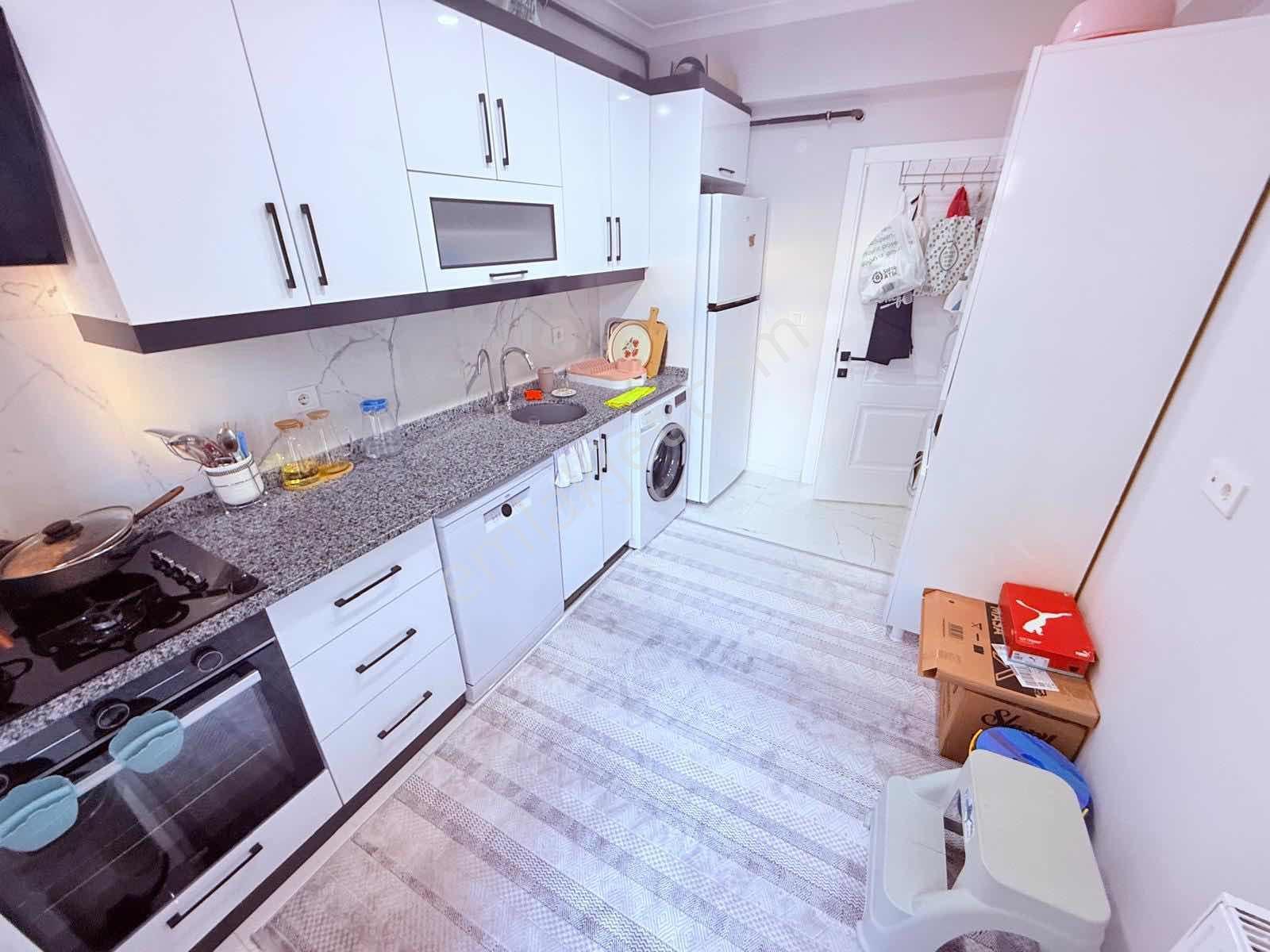 Mercan Emlak'tan Satılık Asansörlü Ara Kat Daire — fotoğraf 20