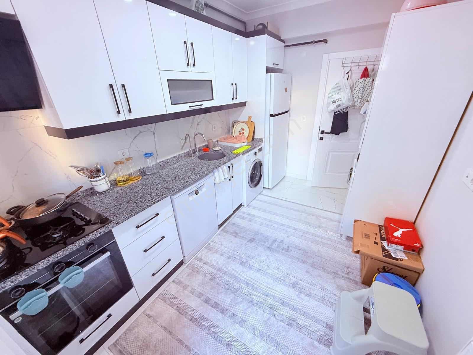 Mercan Emlak'tan Satılık Asansörlü Ara Kat Daire — fotoğraf 22