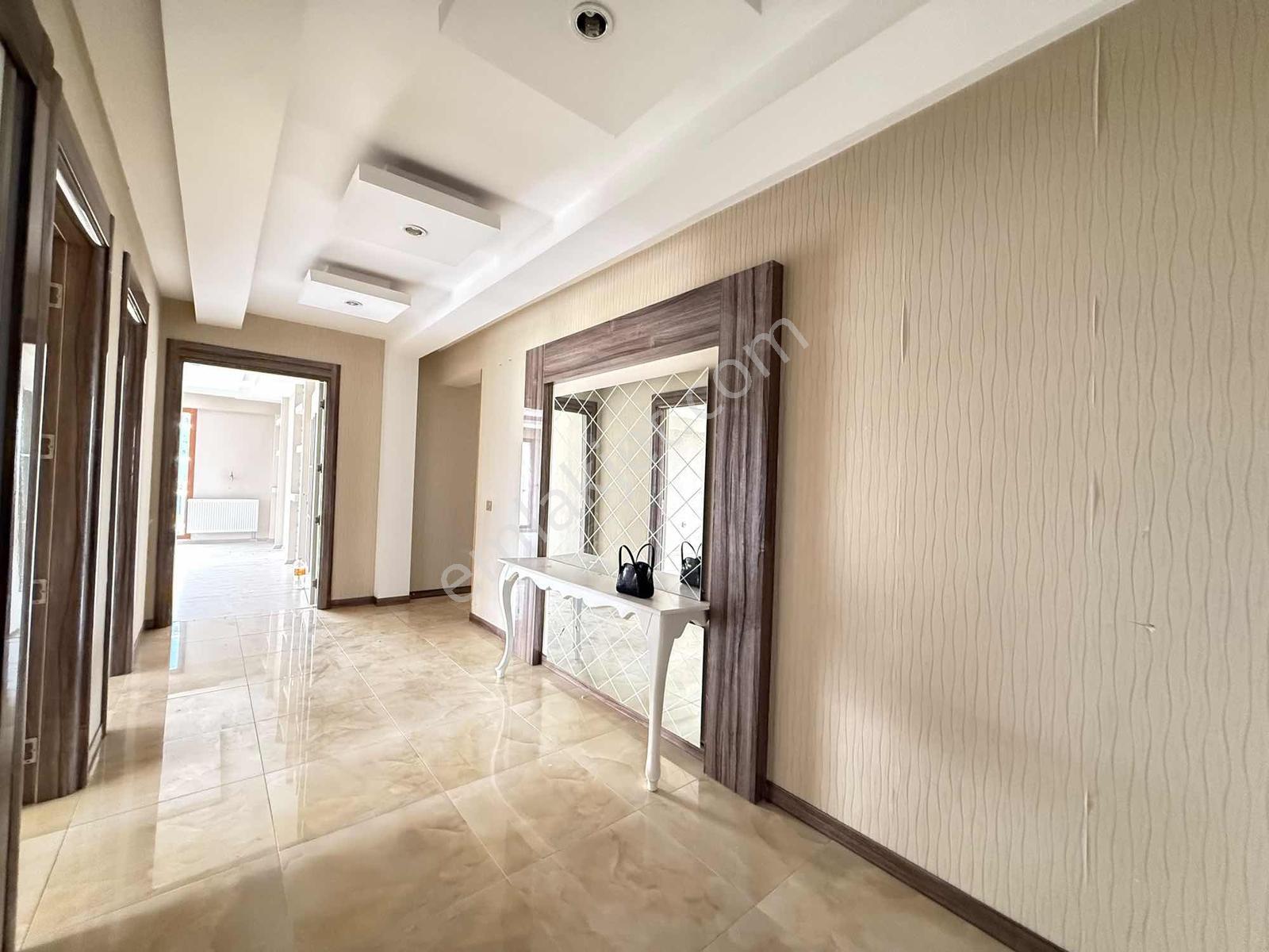 Eras Gayrimenkul'den Radisson Arkası Satılık Lüks Daire — fotoğraf 7