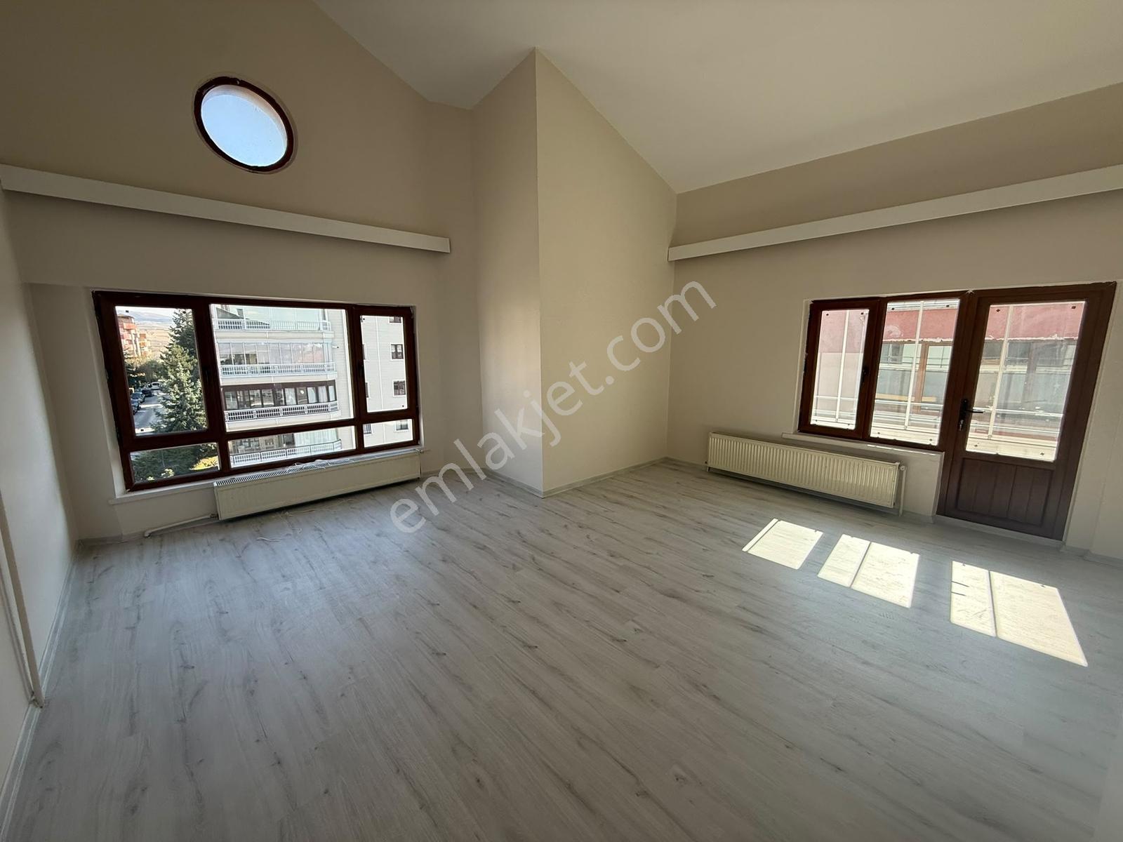 Çankaya Sancak'ta 6+1 Satılık Daire — fotoğraf 5
