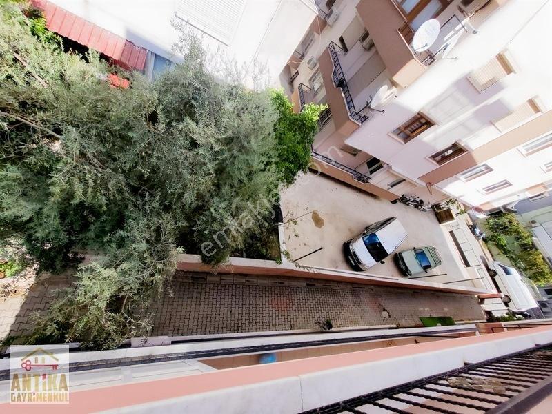 50. Yıl Okulu Yanında Temiz,bakımlı,masrafsız Daire-antika'dan — fotoğraf 22