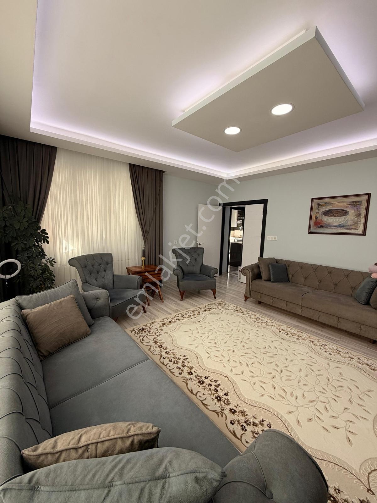 *erkmen'de Göle Yakın 5+1 Satılık Full Kredili Tripleks Villa* — fotoğraf 6