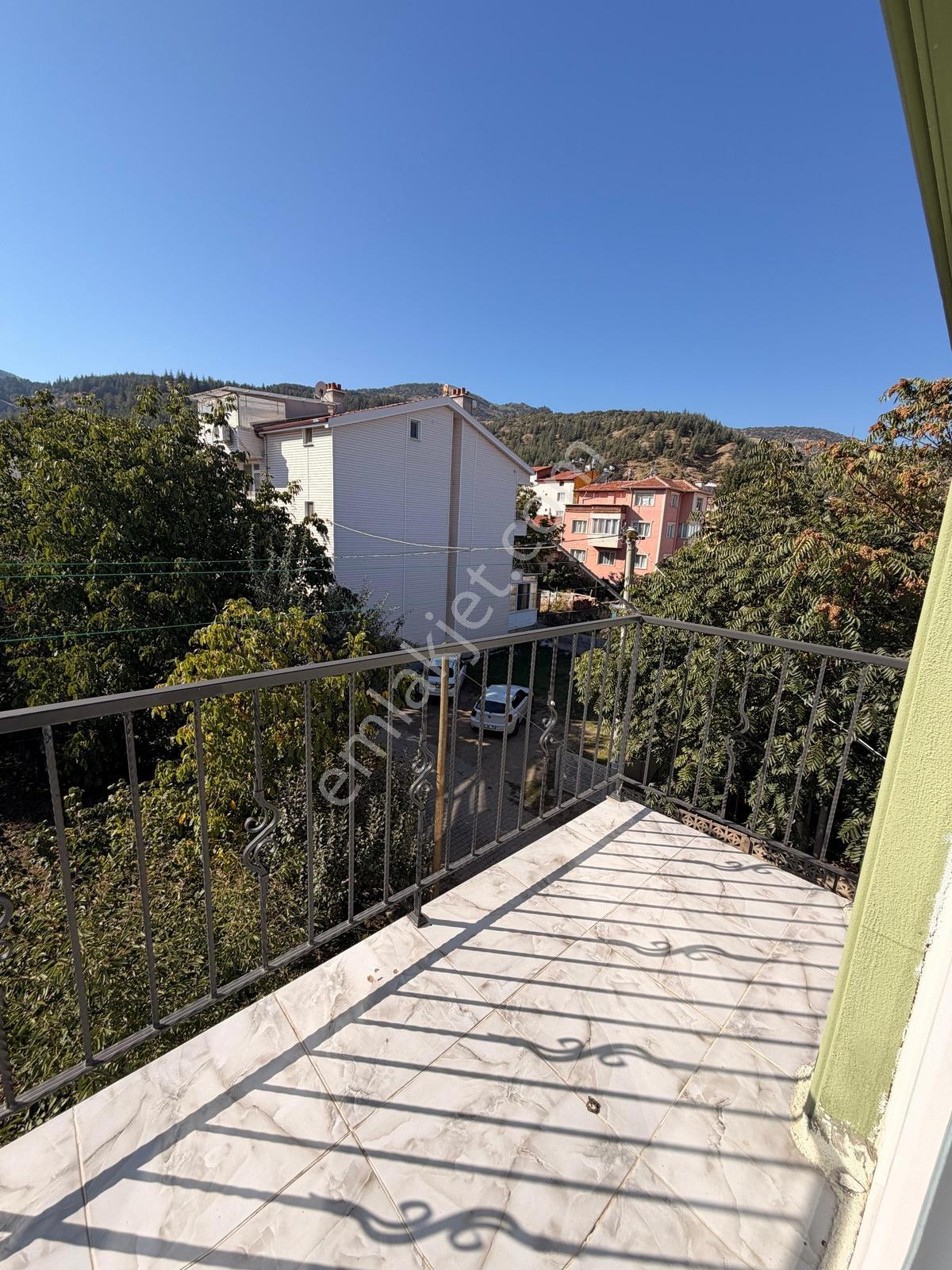*erkmen'de Göle Yakın 5+1 Satılık Full Kredili Tripleks Villa* — fotoğraf 18