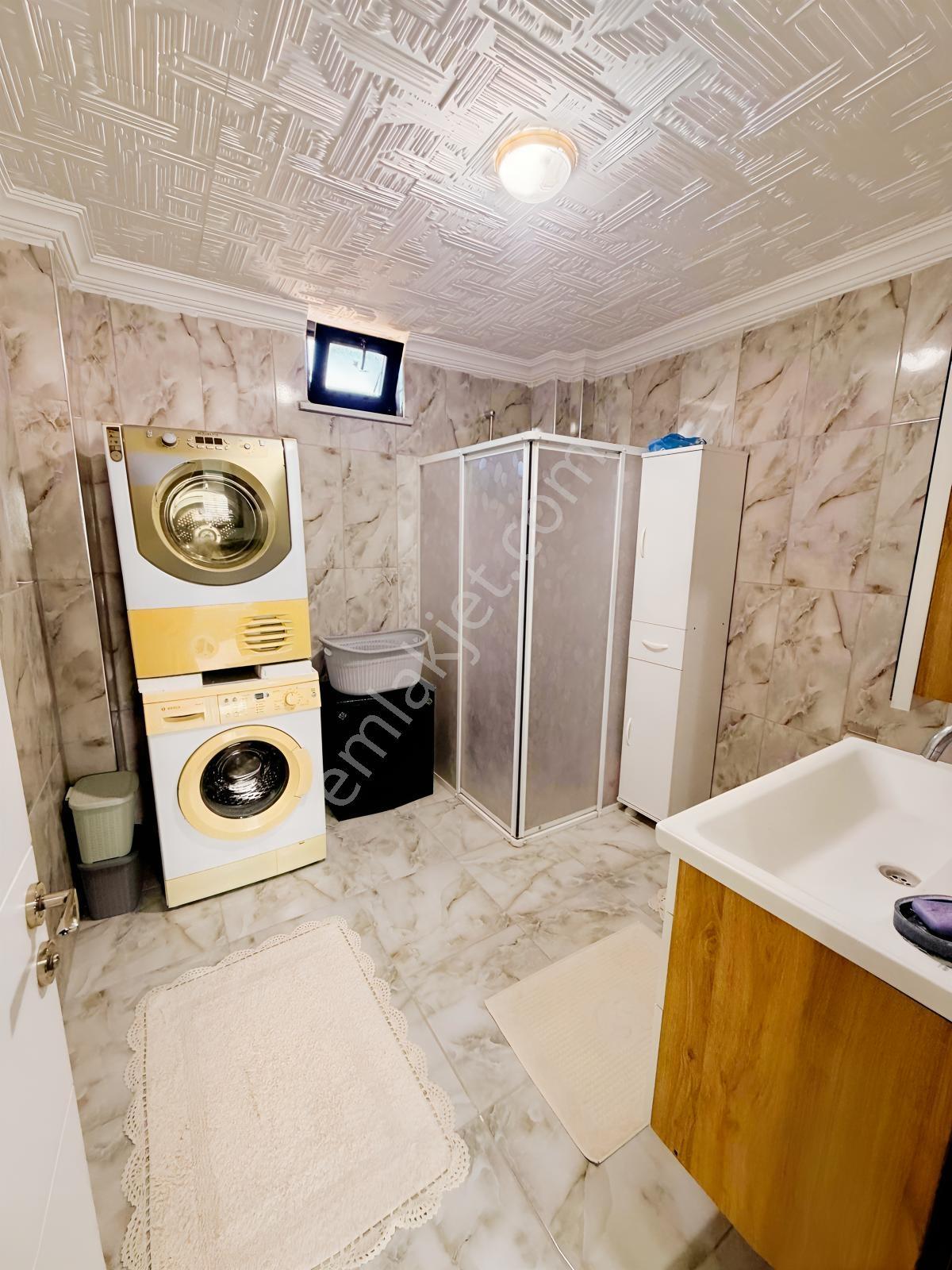 *erkmen'de Göle Yakın 5+1 Satılık Full Kredili Tripleks Villa* — fotoğraf 20