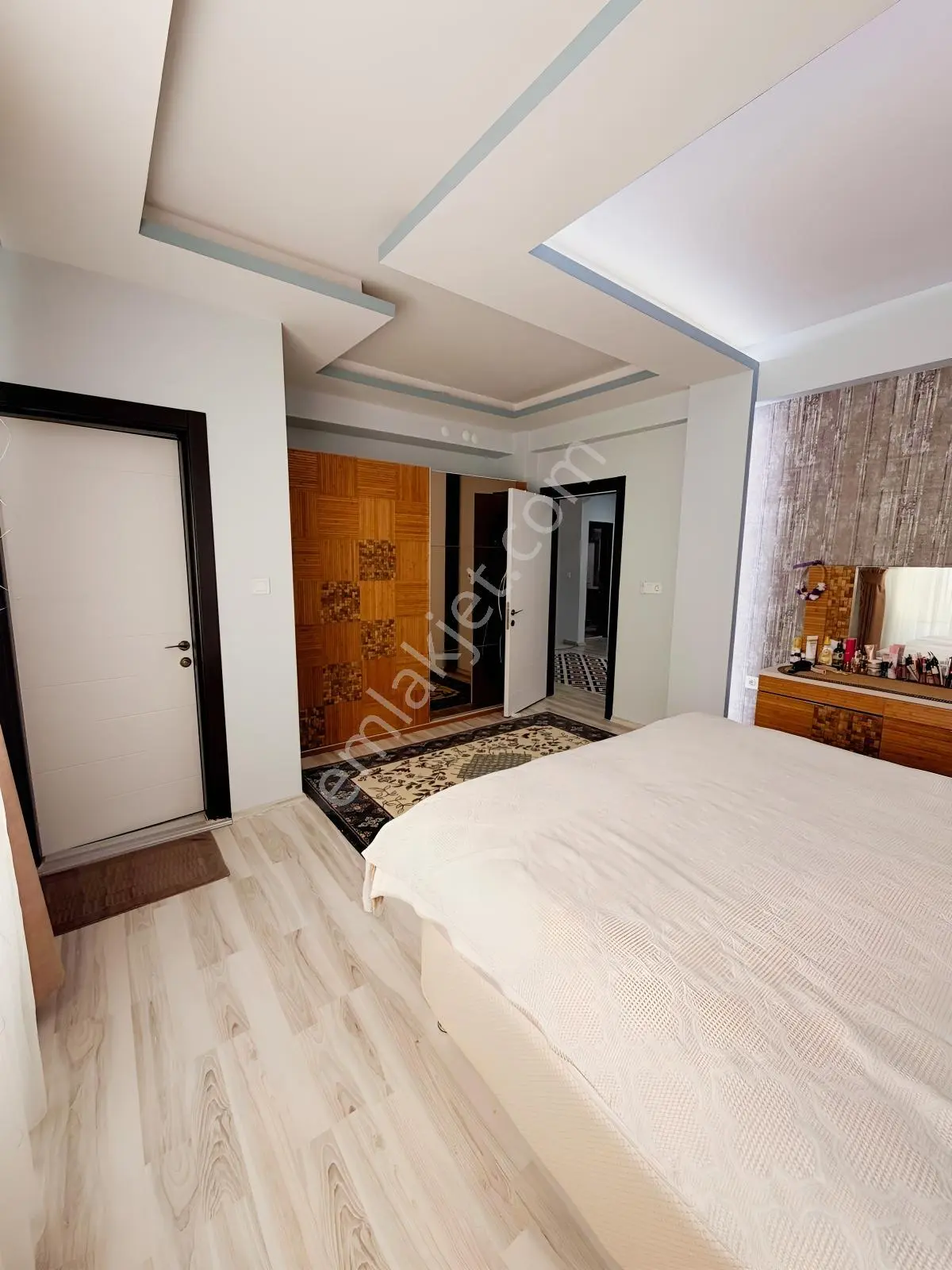 *erkmen'de Göle Yakın 5+1 Satılık Full Kredili Tripleks Villa* — fotoğraf 24