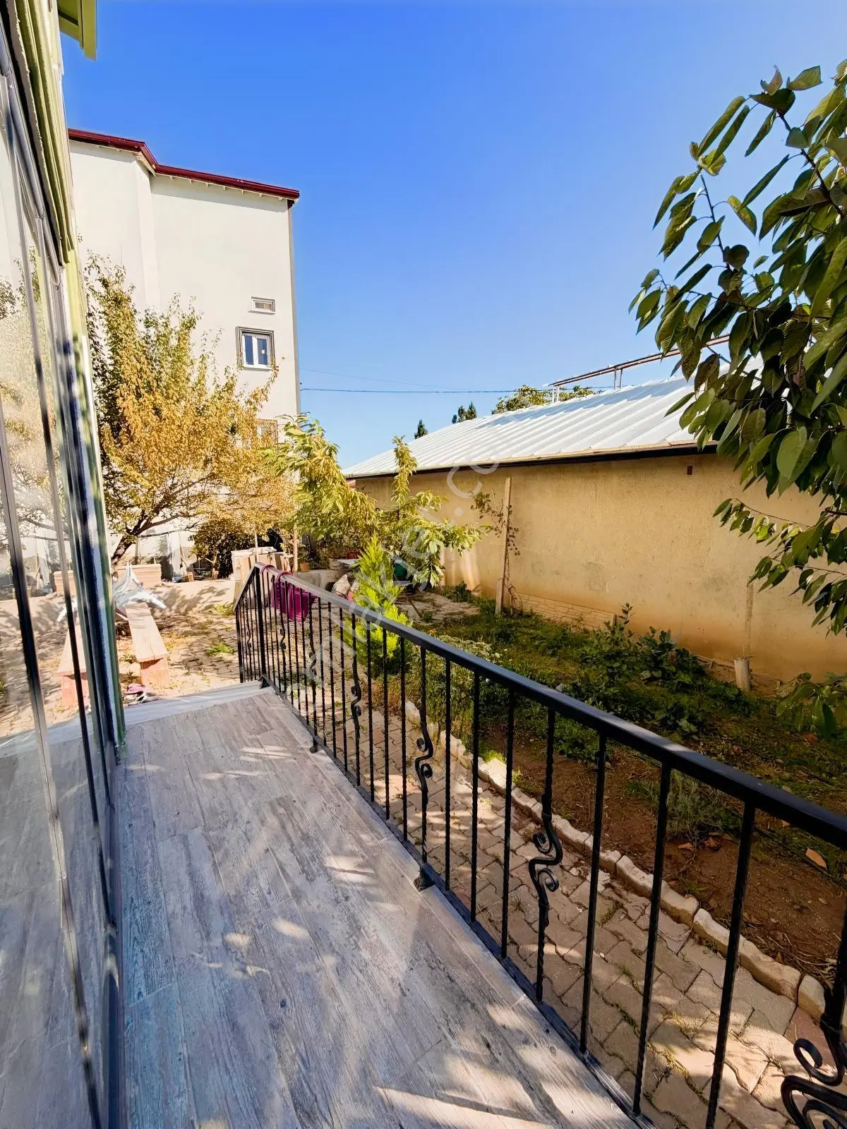 *erkmen'de Göle Yakın 5+1 Satılık Full Kredili Tripleks Villa* — fotoğraf 28