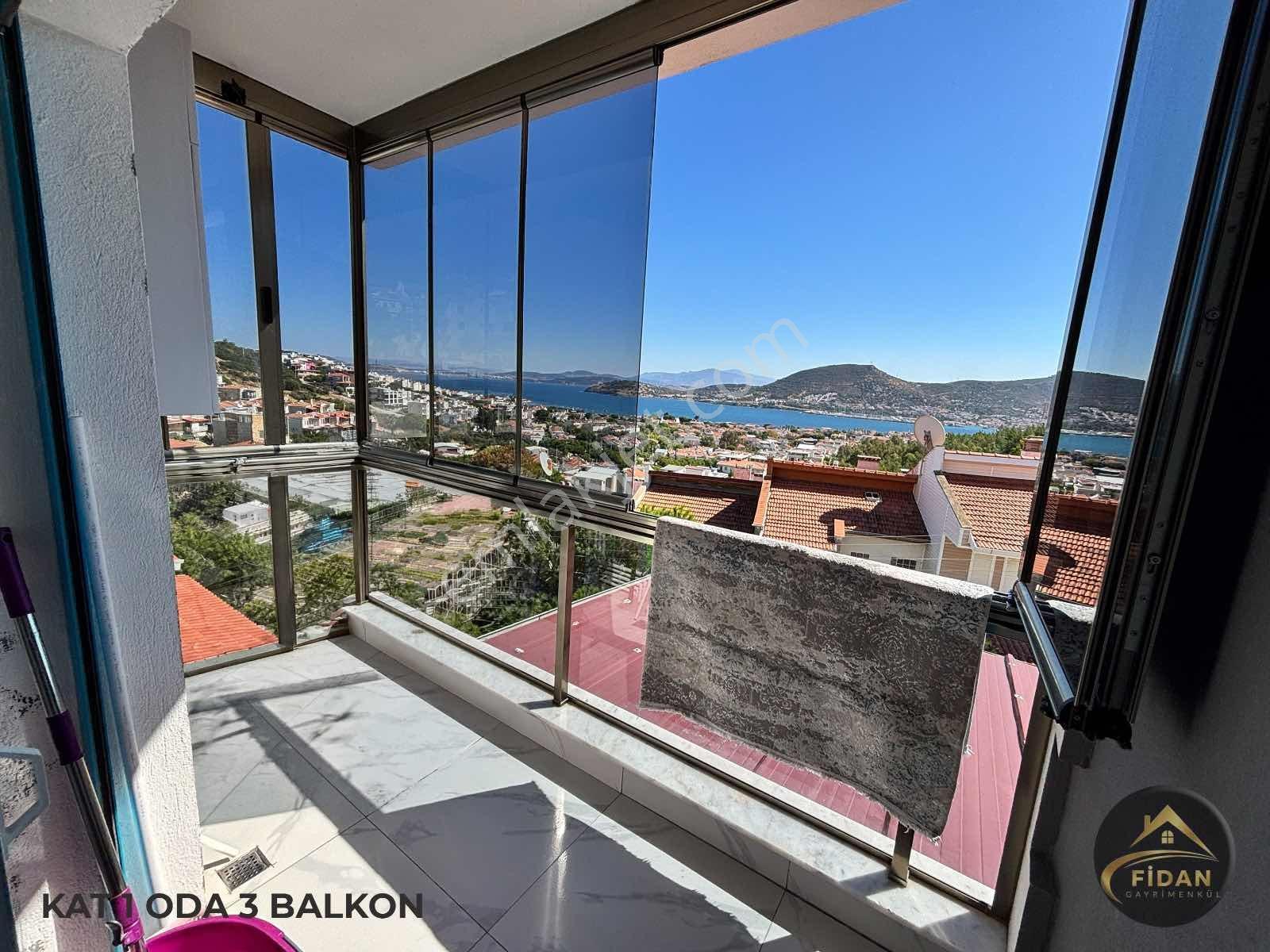 Yeni Foçada Kusursuz Deniz Manzaralı 4+1 Özel Villa — fotoğraf 2