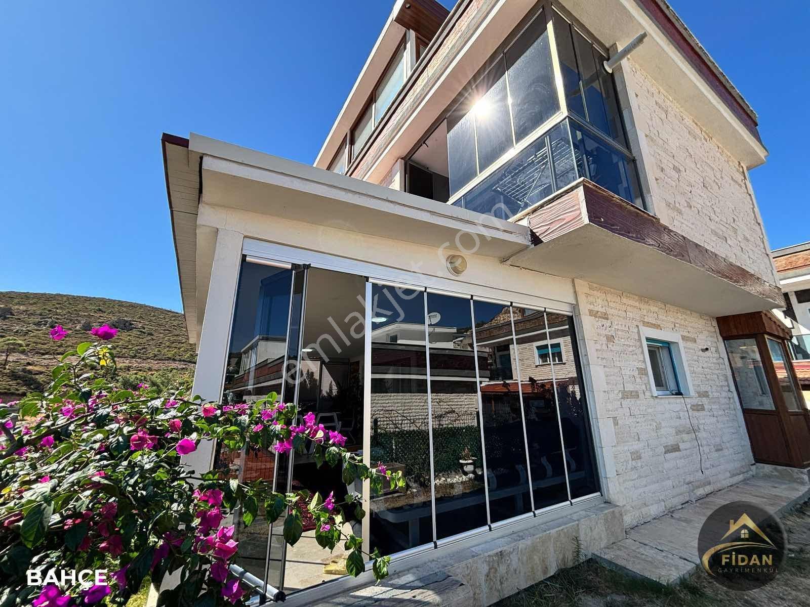 Yeni Foçada Kusursuz Deniz Manzaralı 4+1 Özel Villa — fotoğraf 4