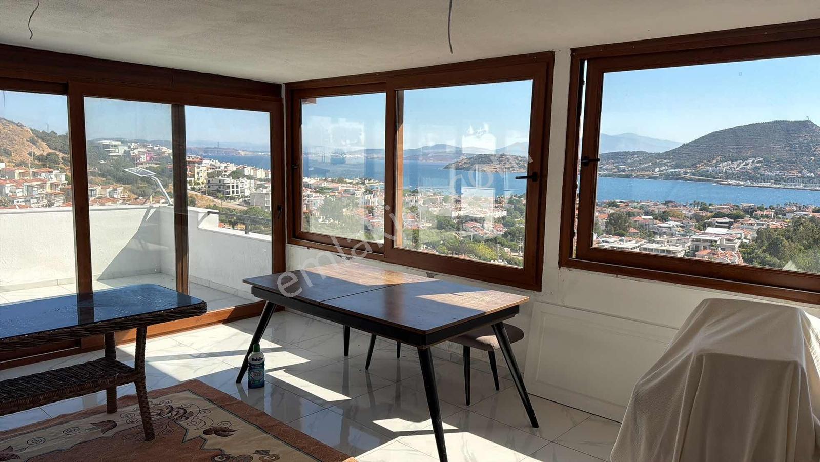 Yeni Foçada Kusursuz Deniz Manzaralı 4+1 Özel Villa — fotoğraf 9