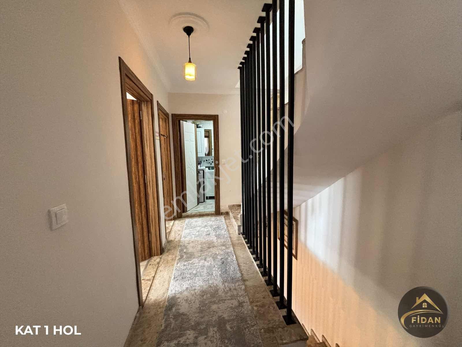 Yeni Foçada Kusursuz Deniz Manzaralı 4+1 Özel Villa — fotoğraf 11
