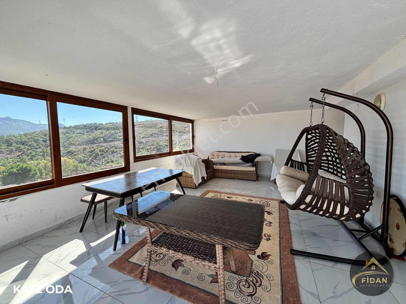 Yeni Foçada Kusursuz Deniz Manzaralı 4+1 Özel Villa — fotoğraf 28