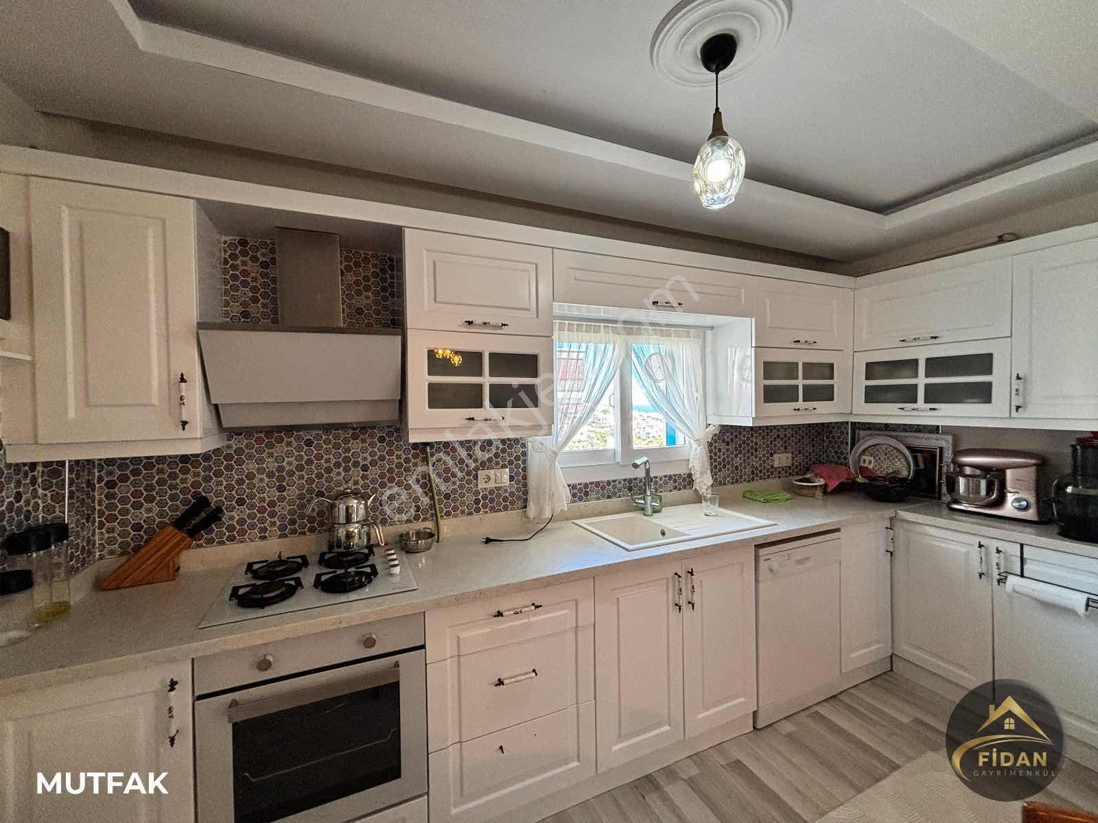 Yeni Foçada Kusursuz Deniz Manzaralı 4+1 Özel Villa — fotoğraf 29
