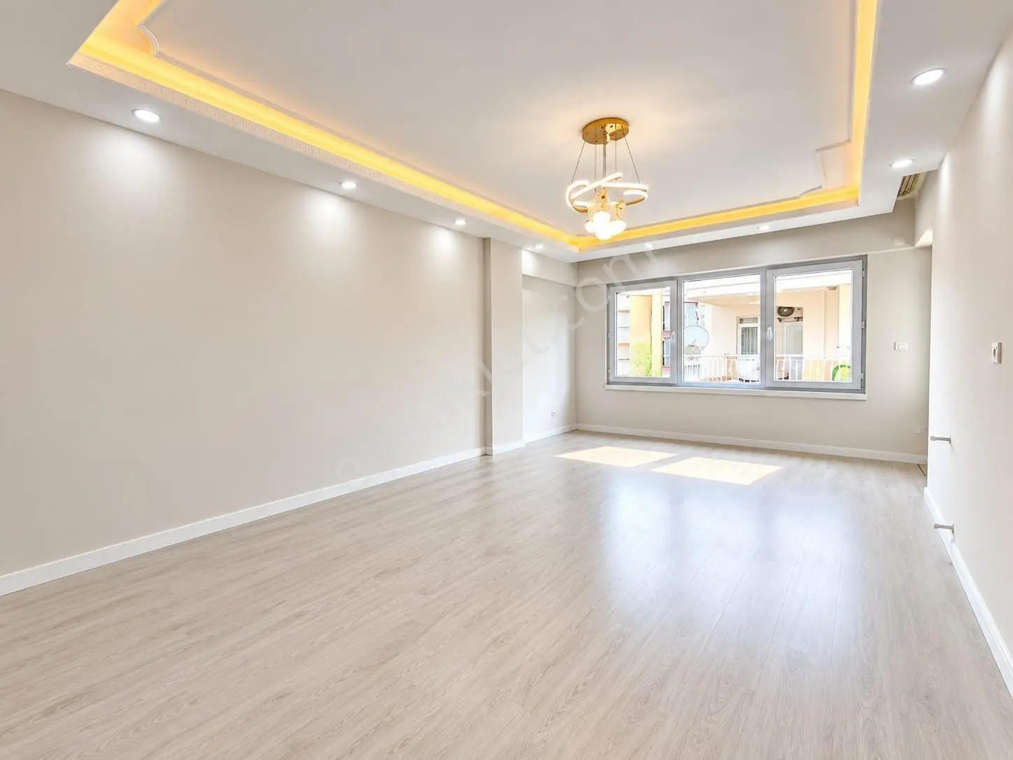 Konuksever Mah.sıfır Masraf Işıl Işıl 3+1 140m2 Satılk Daire — fotoğraf 5
