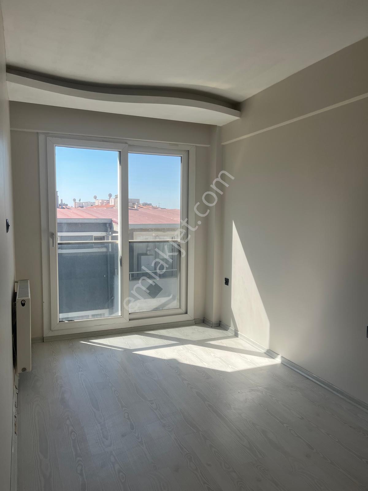 Ulukent 9 Eylül Mahallesinde Satılık 2+1 Açık Mutfak Daire — fotoğraf 2