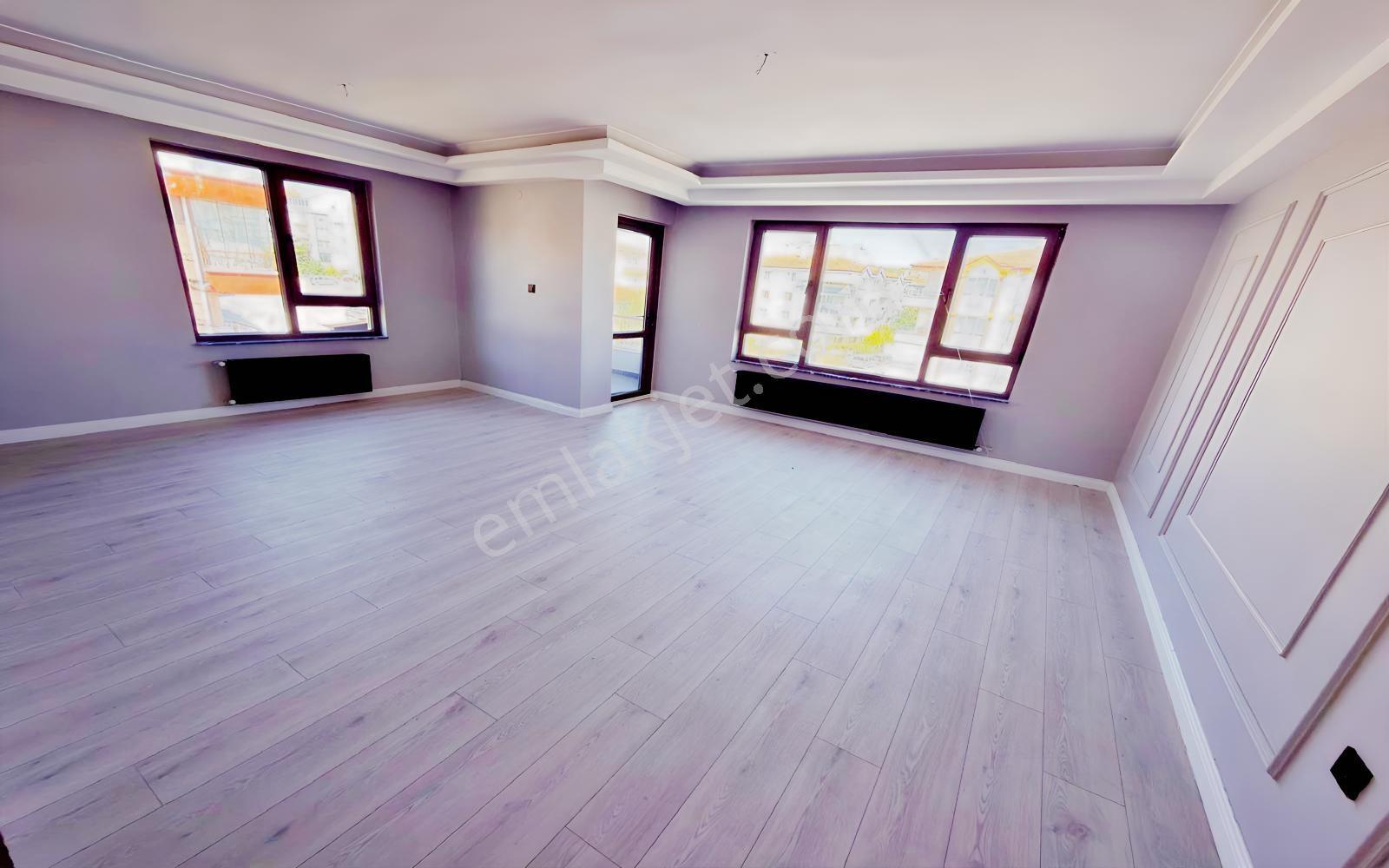 Bademlik'te Bademlik Yolu Cadde Üzeri Full+full Yapılı 4+1dublex — fotoğraf 4