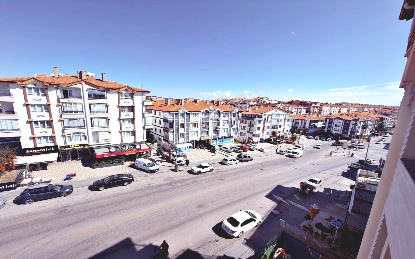 Bademlik'te Bademlik Yolu Cadde Üzeri Full+full Yapılı 4+1dublex — fotoğraf 9
